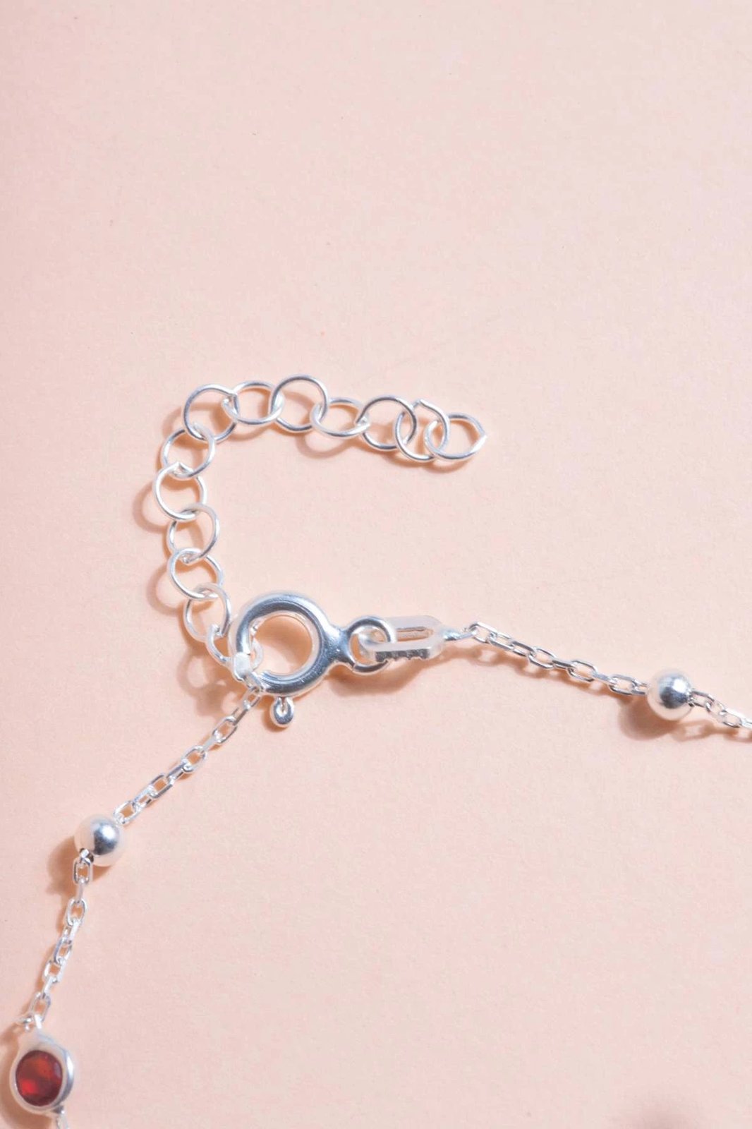 Byzylyk argjendi me gurë të kuq Jumeon, TFNY65232