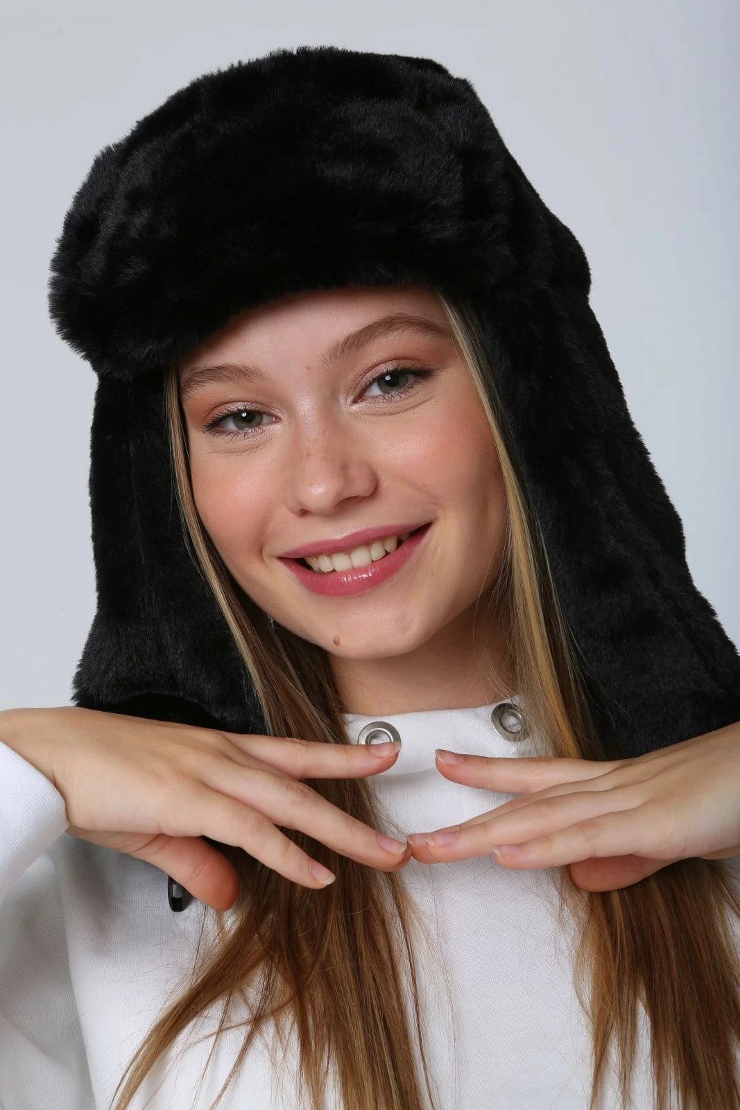 Beretë për gra, ngjyrë e zezë, Jumeon, Bere1127