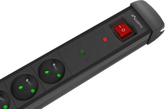 Prizë me mbrojtje Lanberg SP1-05E-0500-BK, 5 dalje, 5m, e zezë