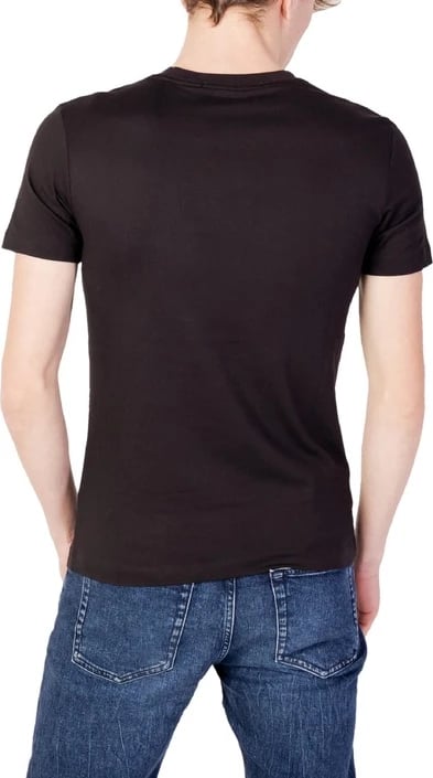Maicë për meshkuj Calvin Klein Jeans, e zezë