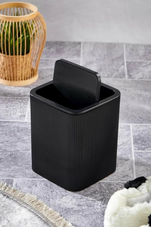 Organizues banjoje Mijölnir, PZR-072, plastikë, i zi, 22.3x18x18cm