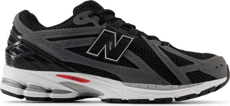 Atlete për meshkuj New Balance, të zeza