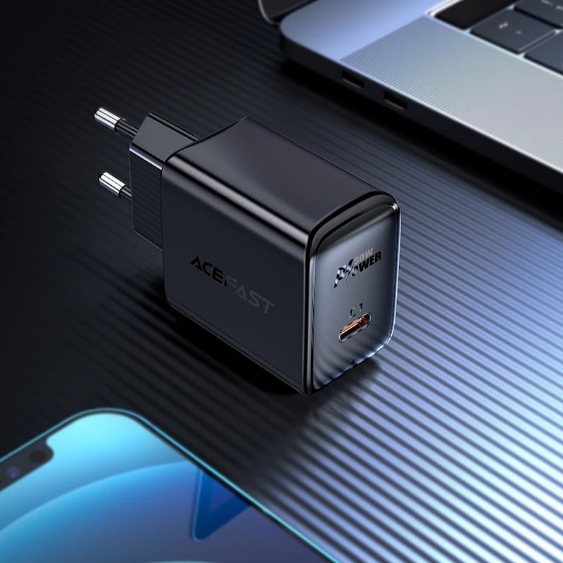 Karikues muri Acefast A21, USB-C, 30W, GaN, i bardhë
