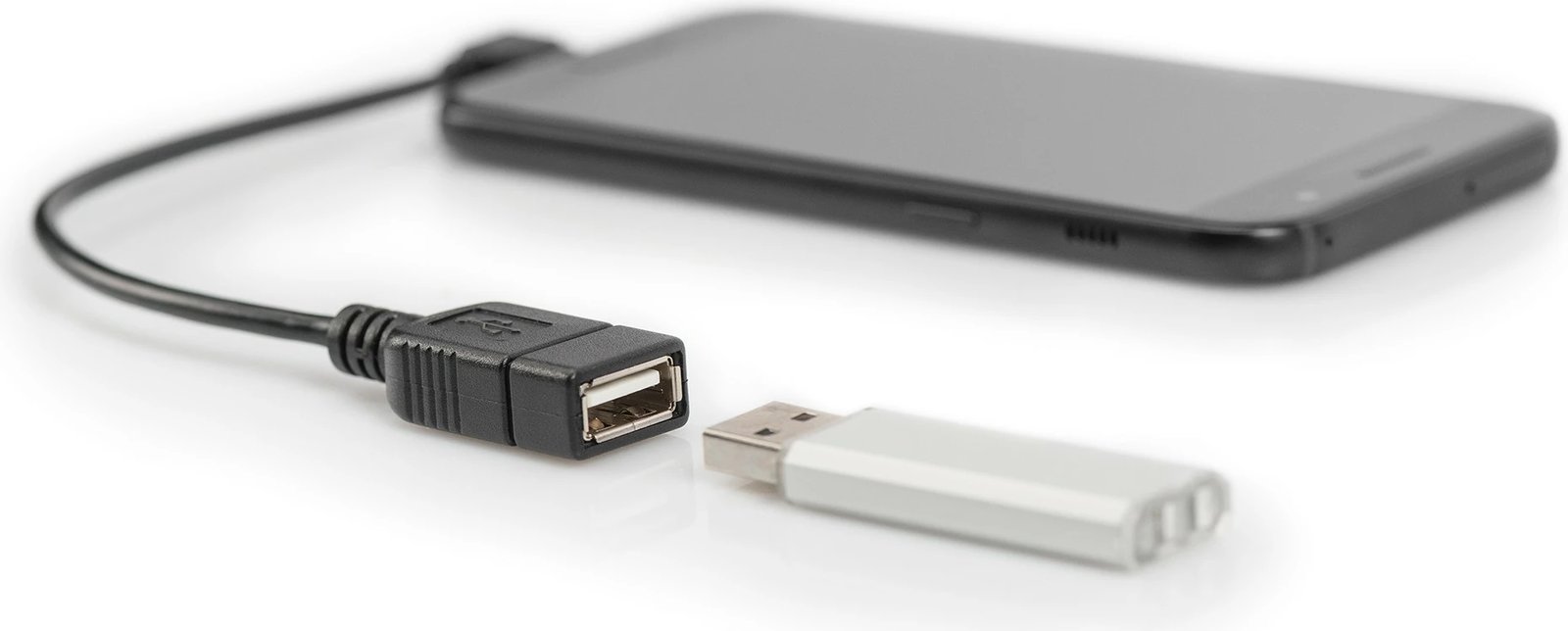 Adapter USB OTG Digitus, micro USB B në USB A, 0.15m, zi