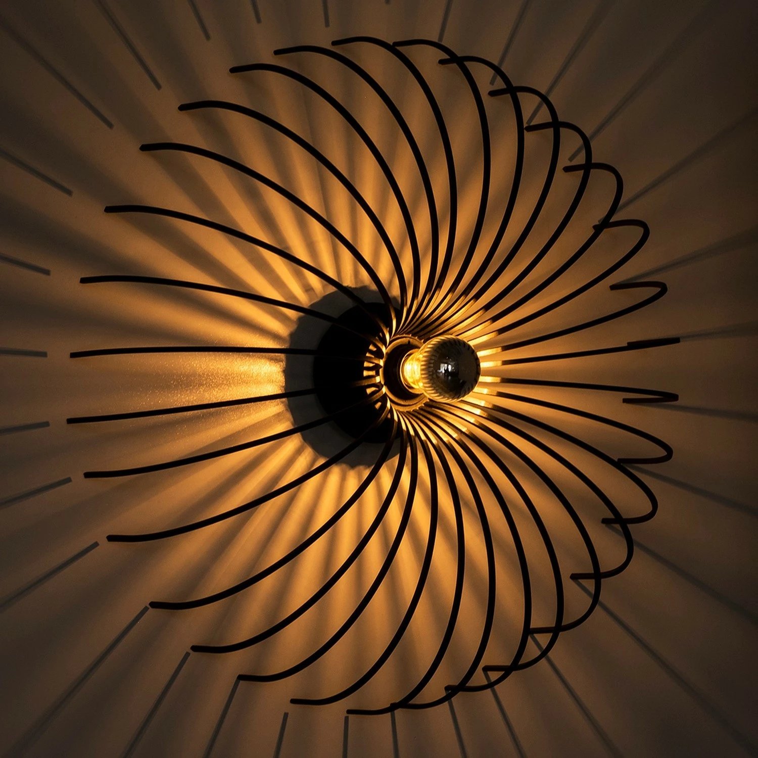 Llambë muri Opviq, Aspendos, e zezë, N-643