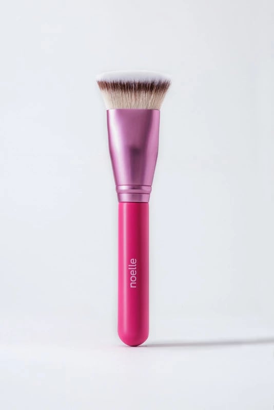 Noelle Makeup brush 24 BASE