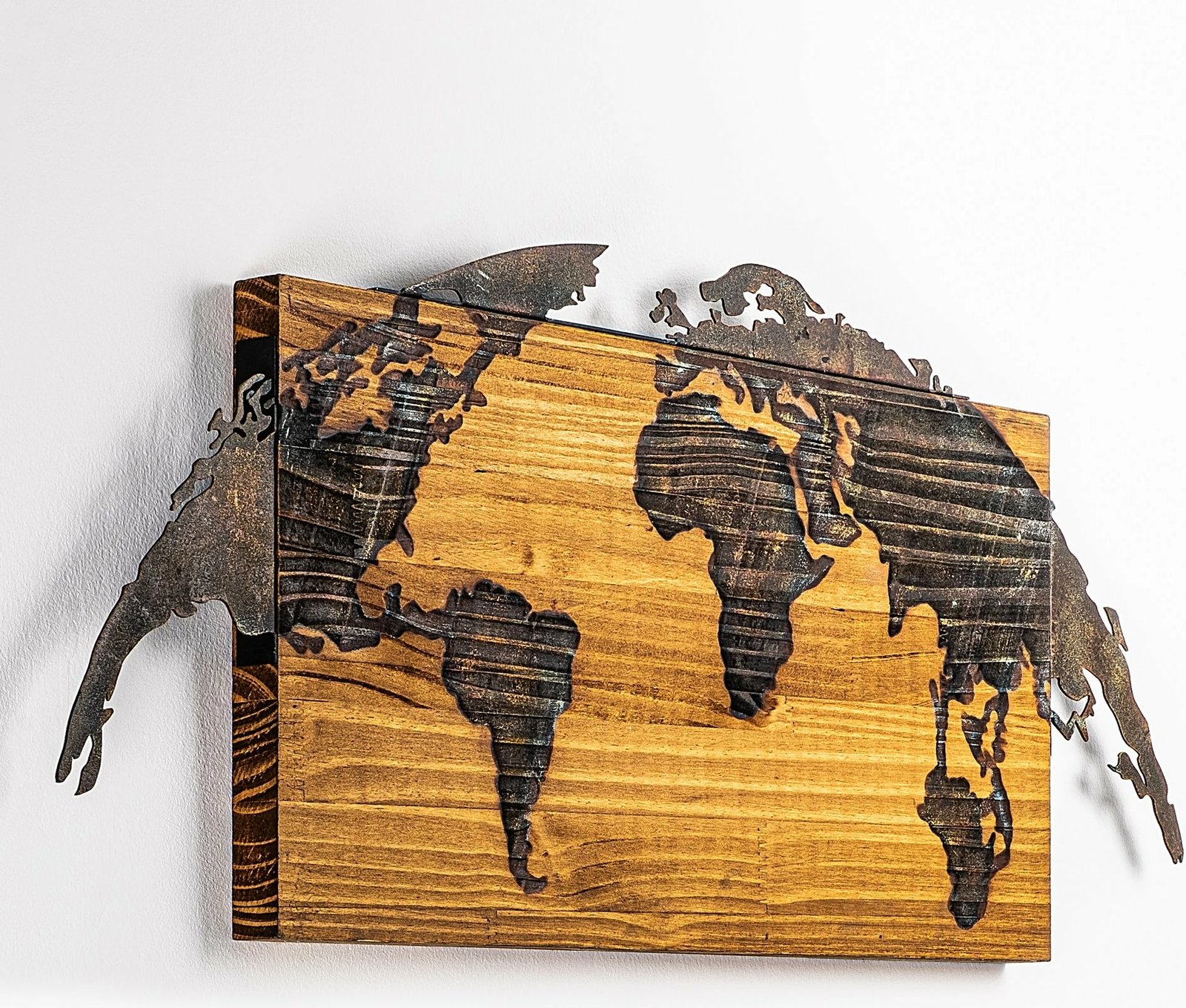 Aksesor dekorativ muri, hartë bote prej druri, Wallity