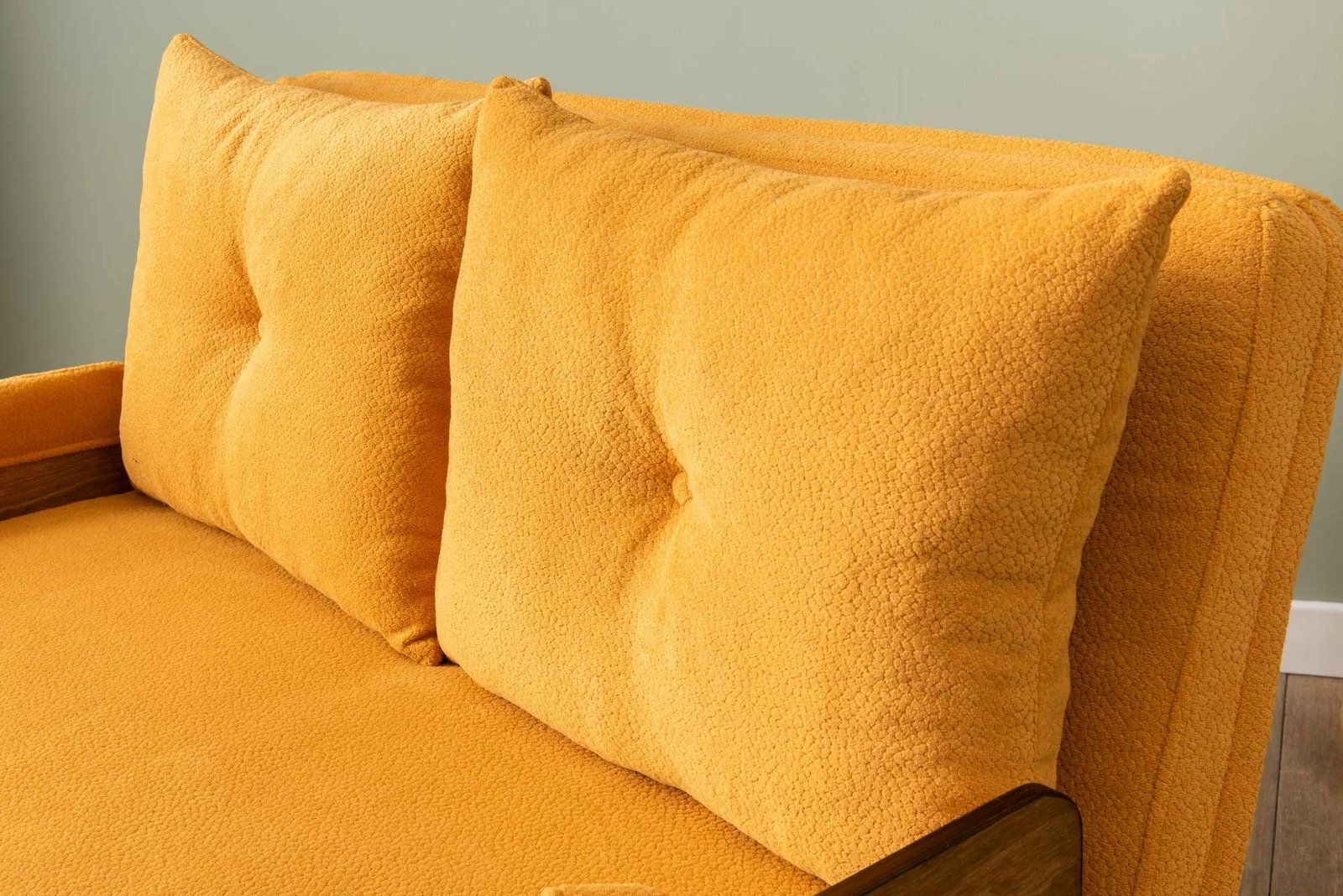 Divan-krevat dy vendësh, Cosmo, ngjyrë mustard, Atelier del Sofa