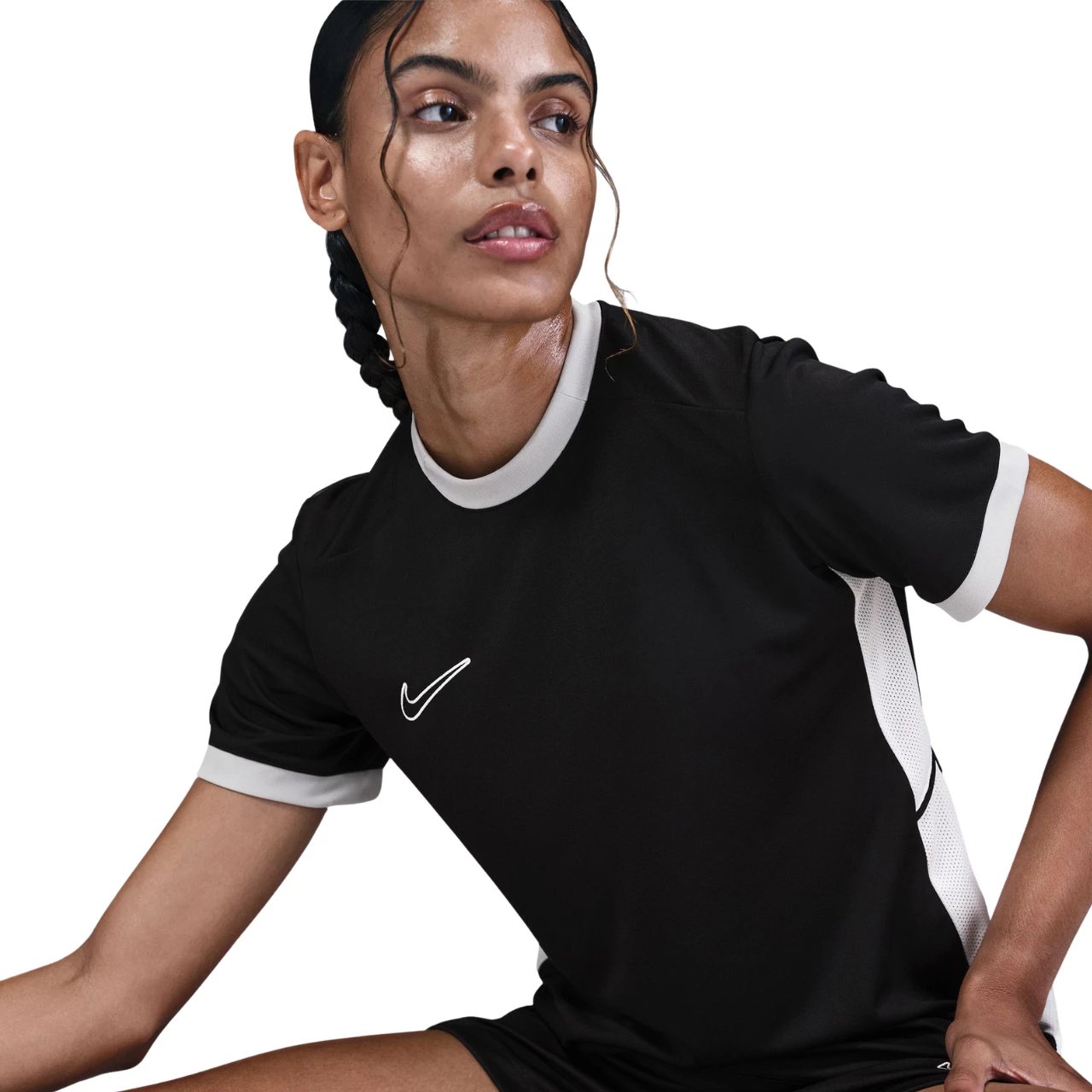 Maicë sportive Nike për femra, e zezë