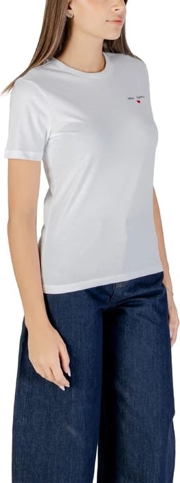 Maicë Only femra e bardhë