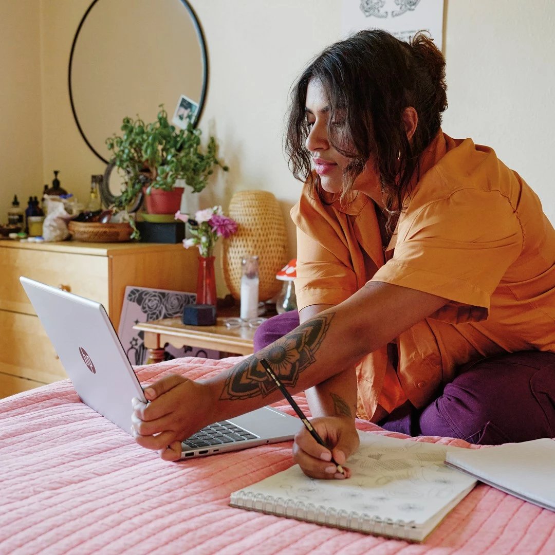 Laptop HP 15-fc0056nw, Ryzen 3 7320U, 15.6" FHD, 8GB RAM, 512GB SSD, Natural Silver