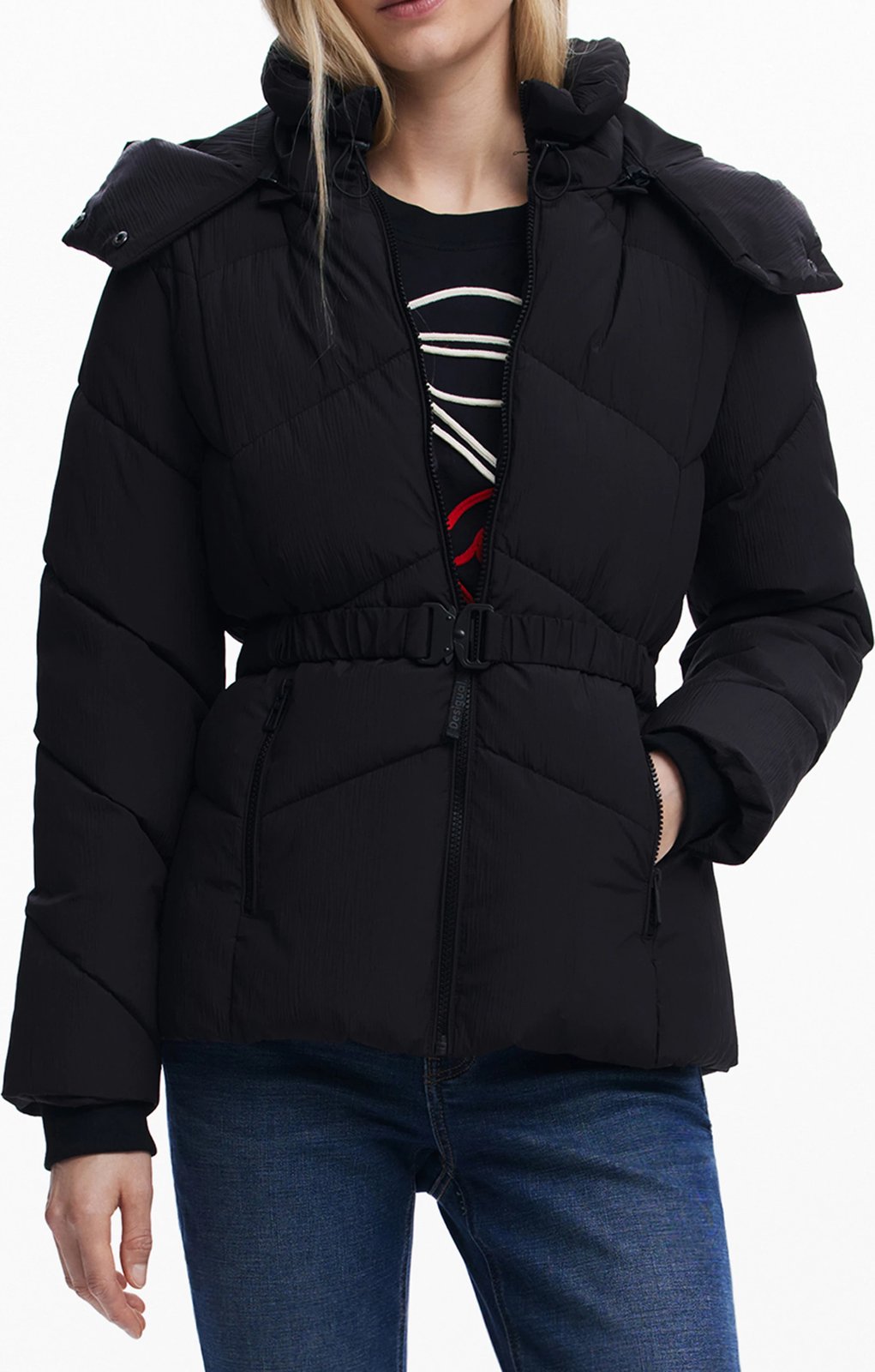 Jakne femra DESIGUAL, e zezë