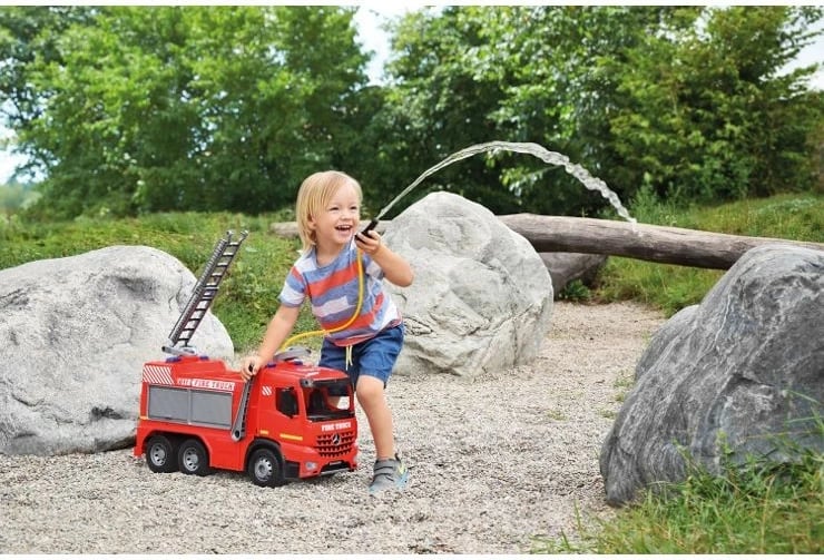 Kamion zjarri lodër Lena GIGA TRUCKS, plastikë, 65 cm, i kuq