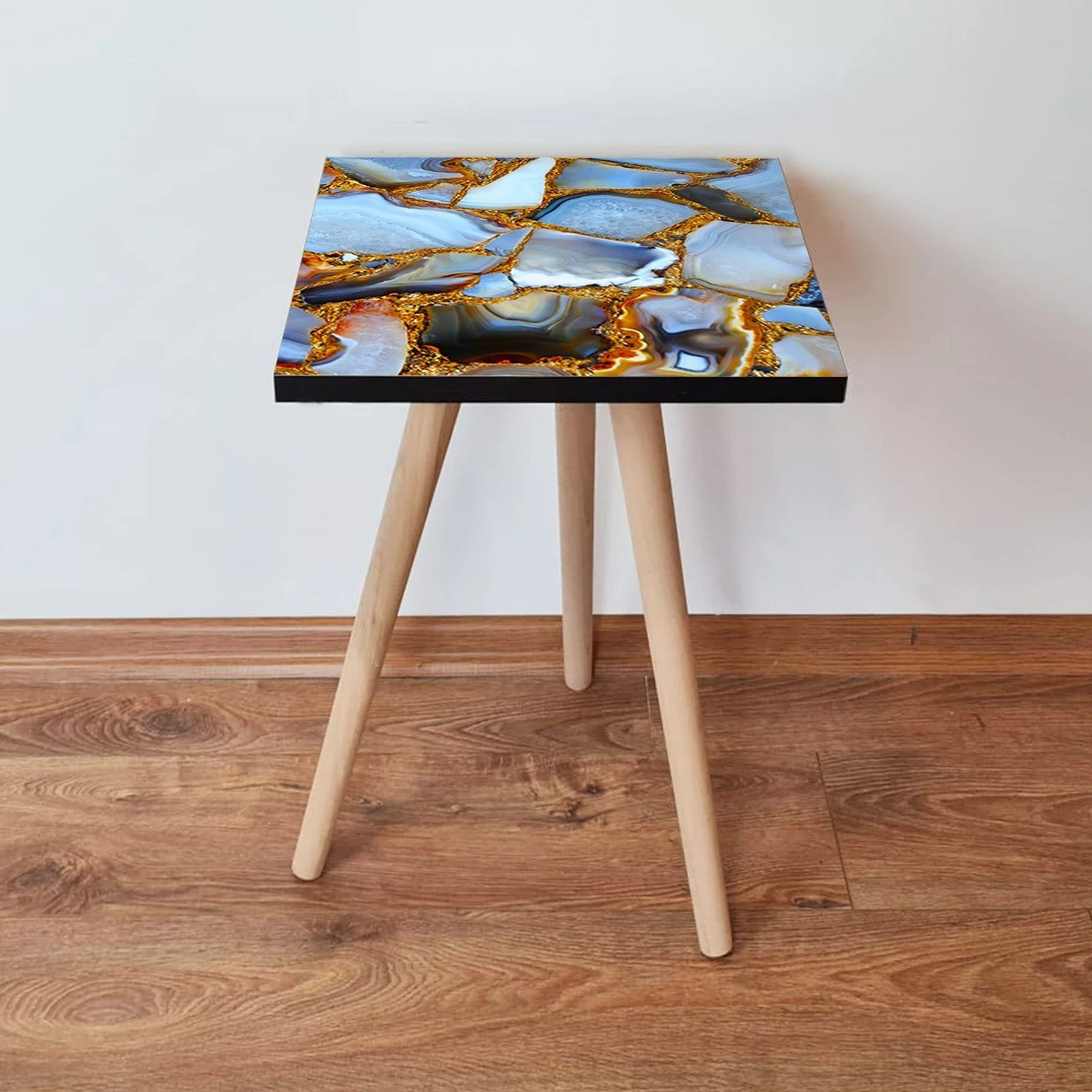 Tavolinë anësore Skye Decor, shumëngjyrëshe, Shp100