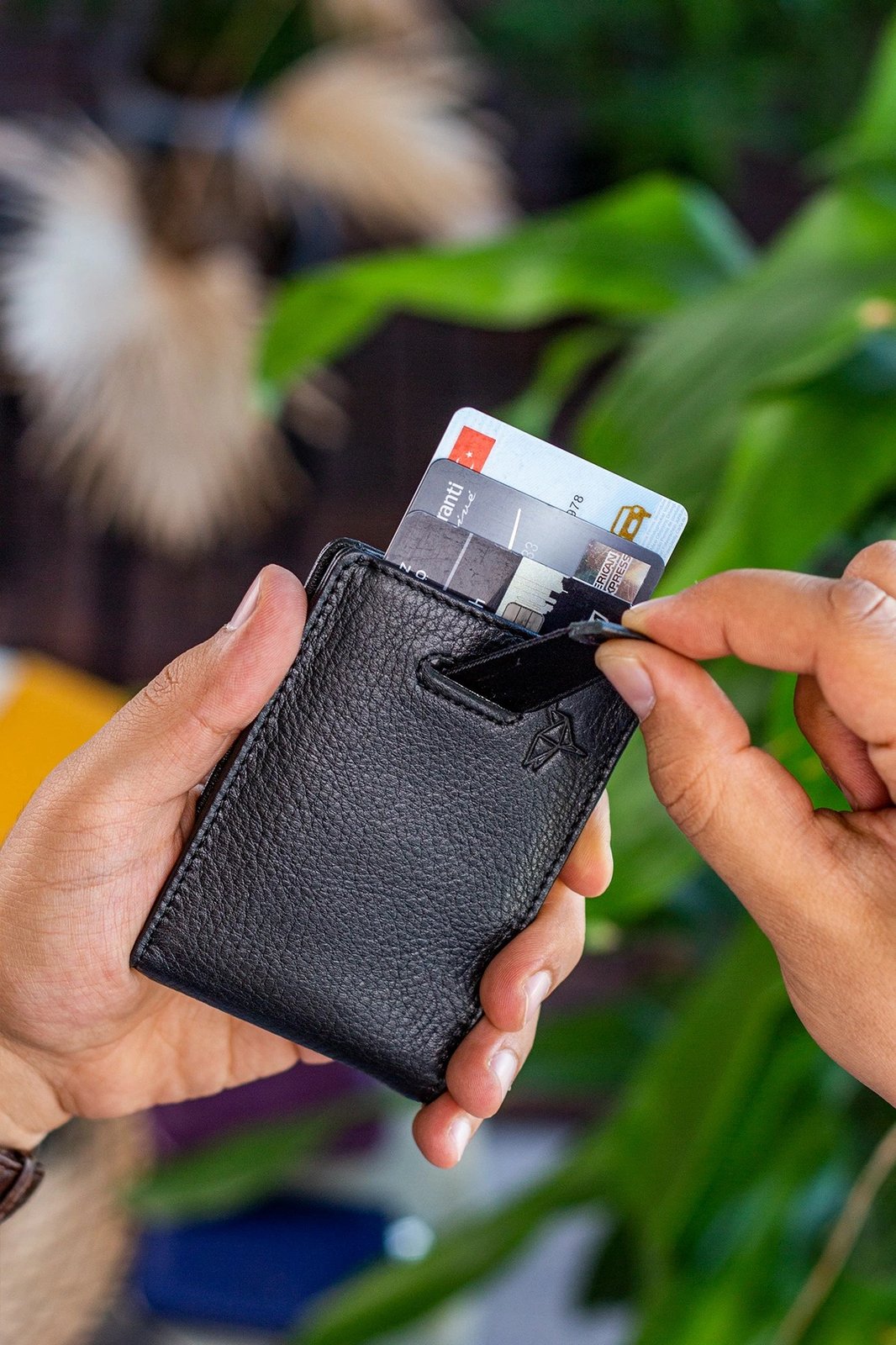 Portofol për burra, lëkurë e zezë, Celtic, Zoozie Bags