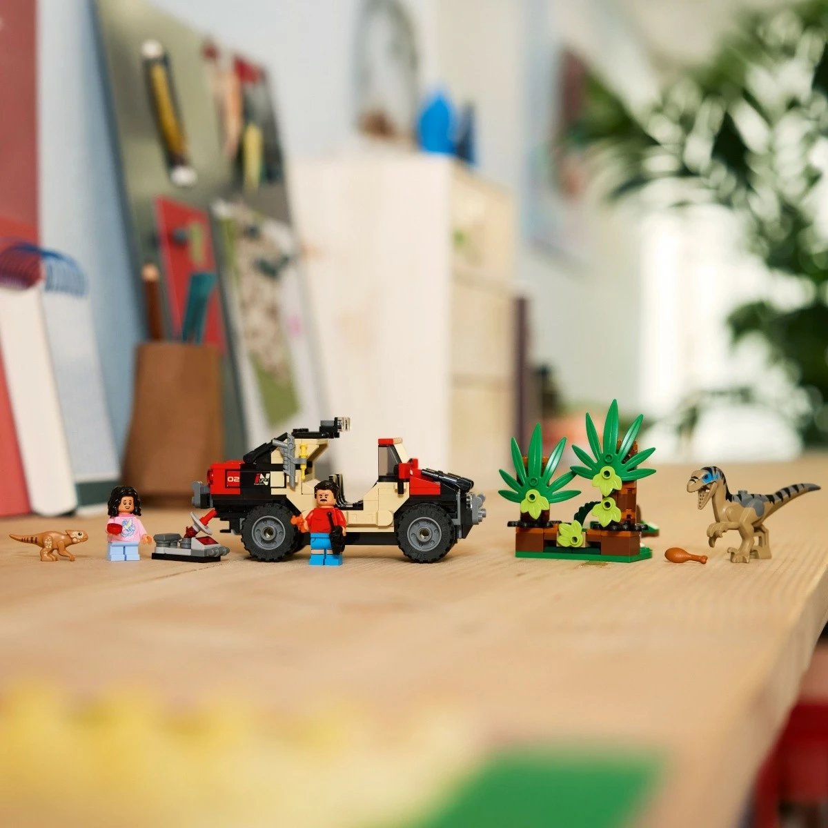 Set LEGO Jurassic World 76972 Off-Road Vehicle Escape, 285 pjesë Set LEGO Jurassic World 76972 Off-Road Vehicle Escape, 285 pjesë