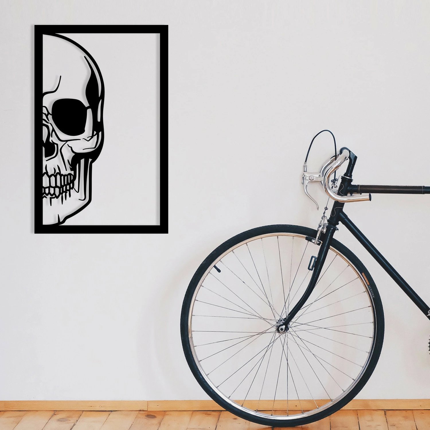 Aksesor dekorativ metalik për mur, Wallity, Dilhun, ngjyrë e zezë, 31x48cm