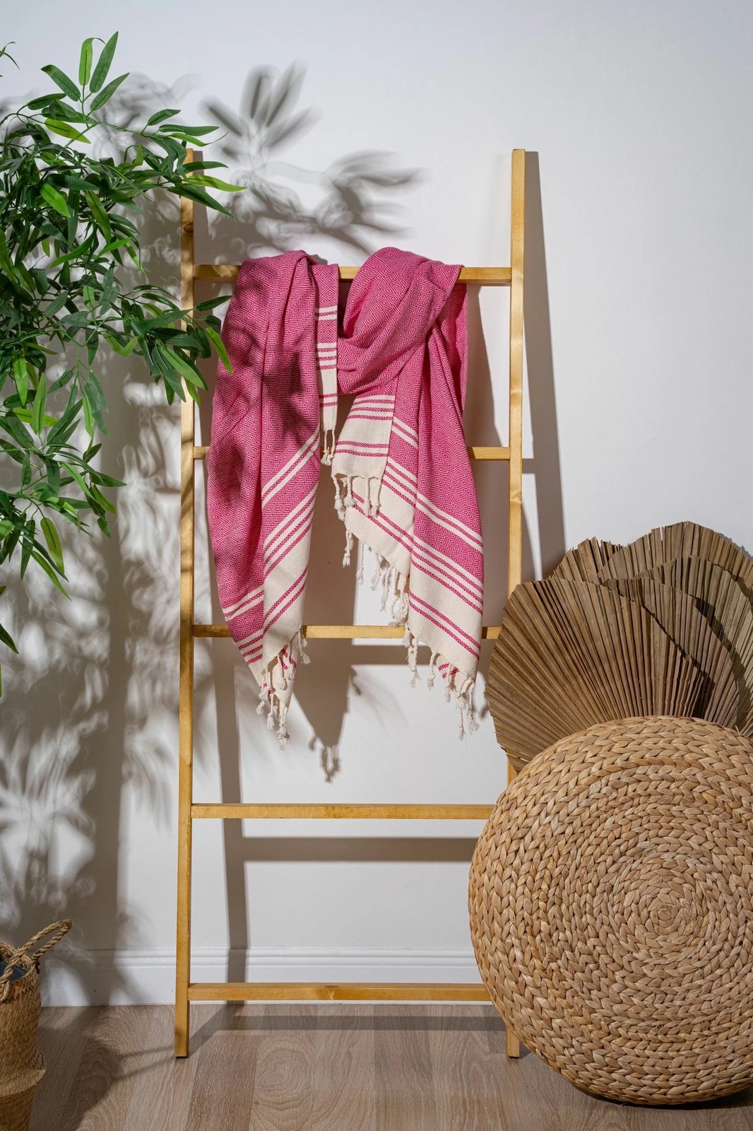 Peshqir plazhi Fouta, ngjyrë fuchsia, New Diamond, Mijölnir