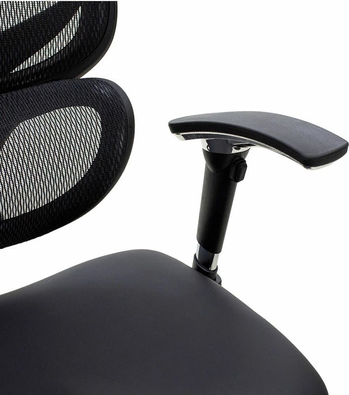 Karrige për zyre Freedom, e zezë