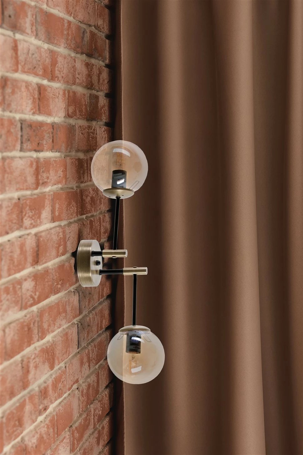 Llambë muri Opviq, ngjyrë bakri, 8508-1