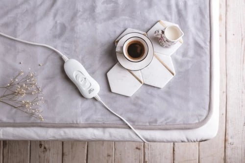 Batanije elektrike nën-dyshek, Adler, AD 7425, 150x80 cm, 4 nivele ngrohjeje, 60W, e lavueshme 30°C