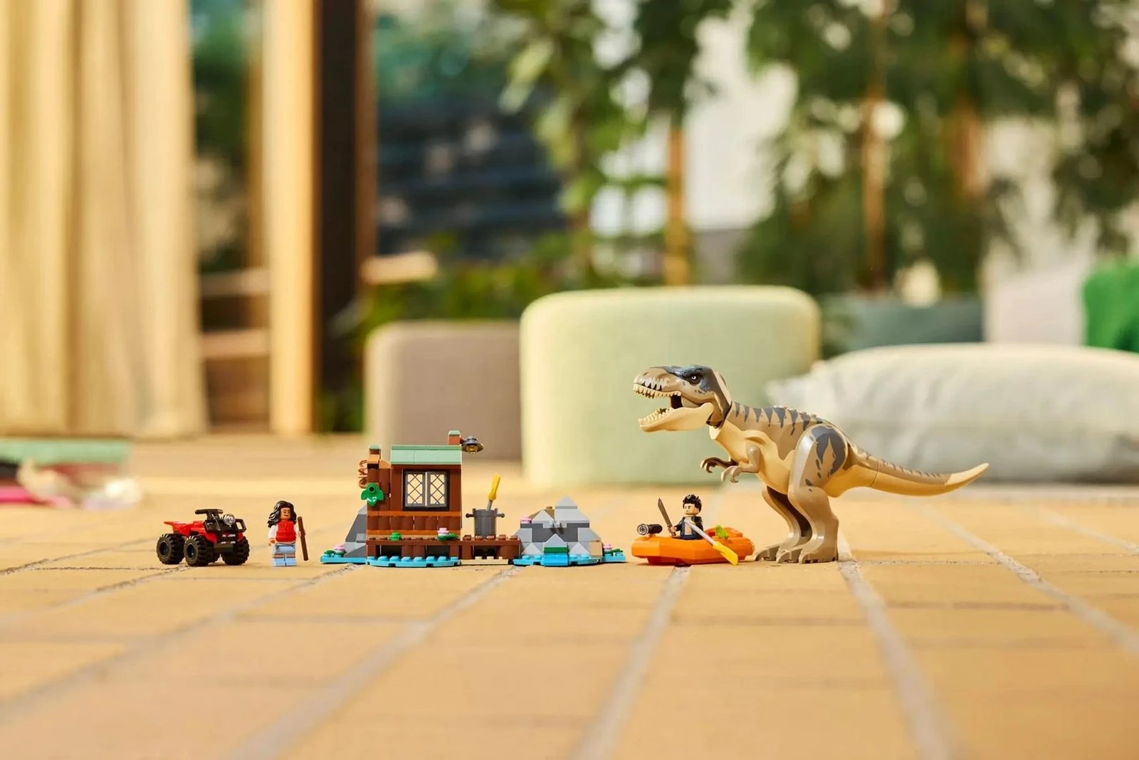 Set LEGO Jurassic World T-Rex River Escape 76975, 199 pjesë