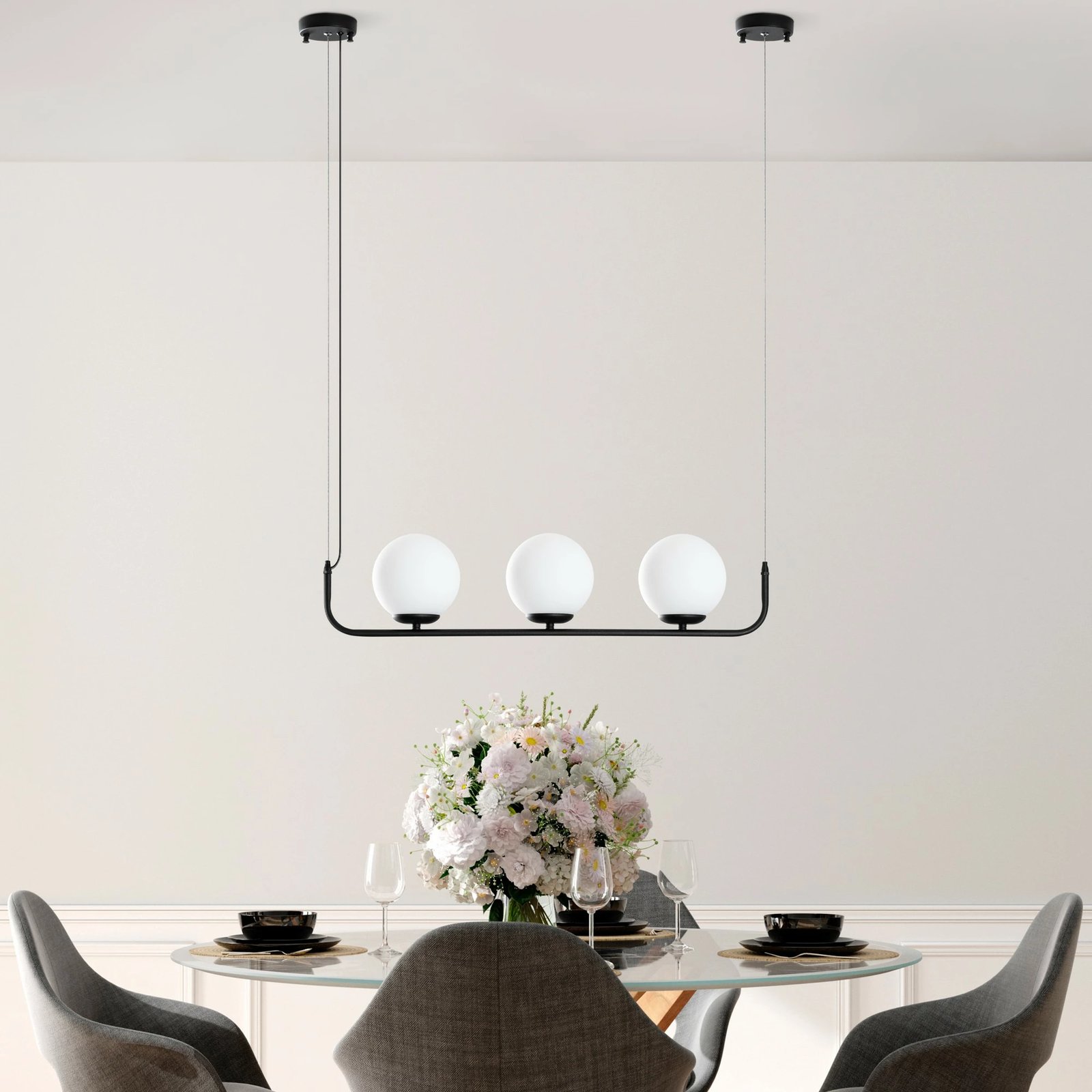 Llambë tavani Opviq Faruk - 13715, trup metalik, ngjyrë e zezë