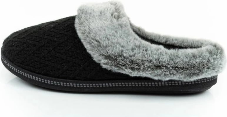 Papuqe Skechers femra, të zeza
