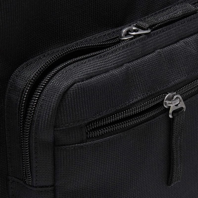 Çantë shpine Nike Heritage Eugene, e zezë