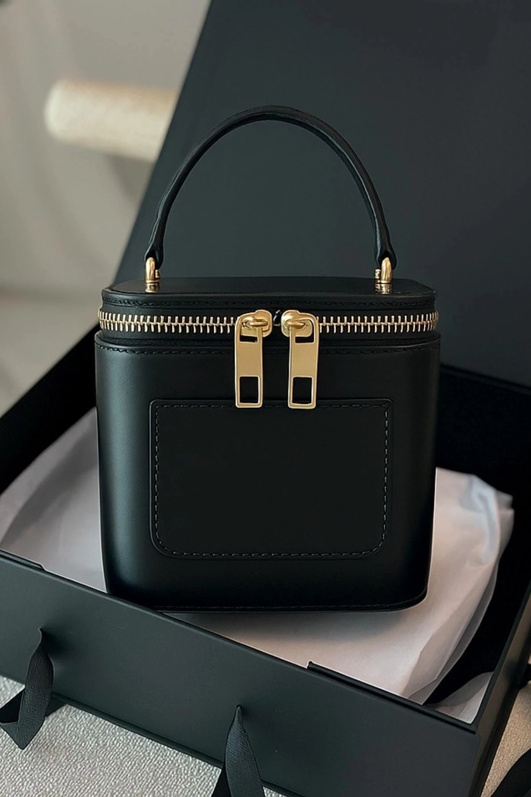 Çantë dore Zoozie, e zezë, MK1020225SV10-027