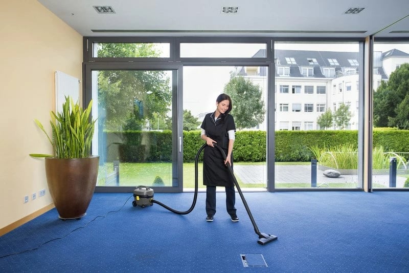 Fshesë me korrent profesionale KARCHER T 7/1 Professional, 850 W, Gri