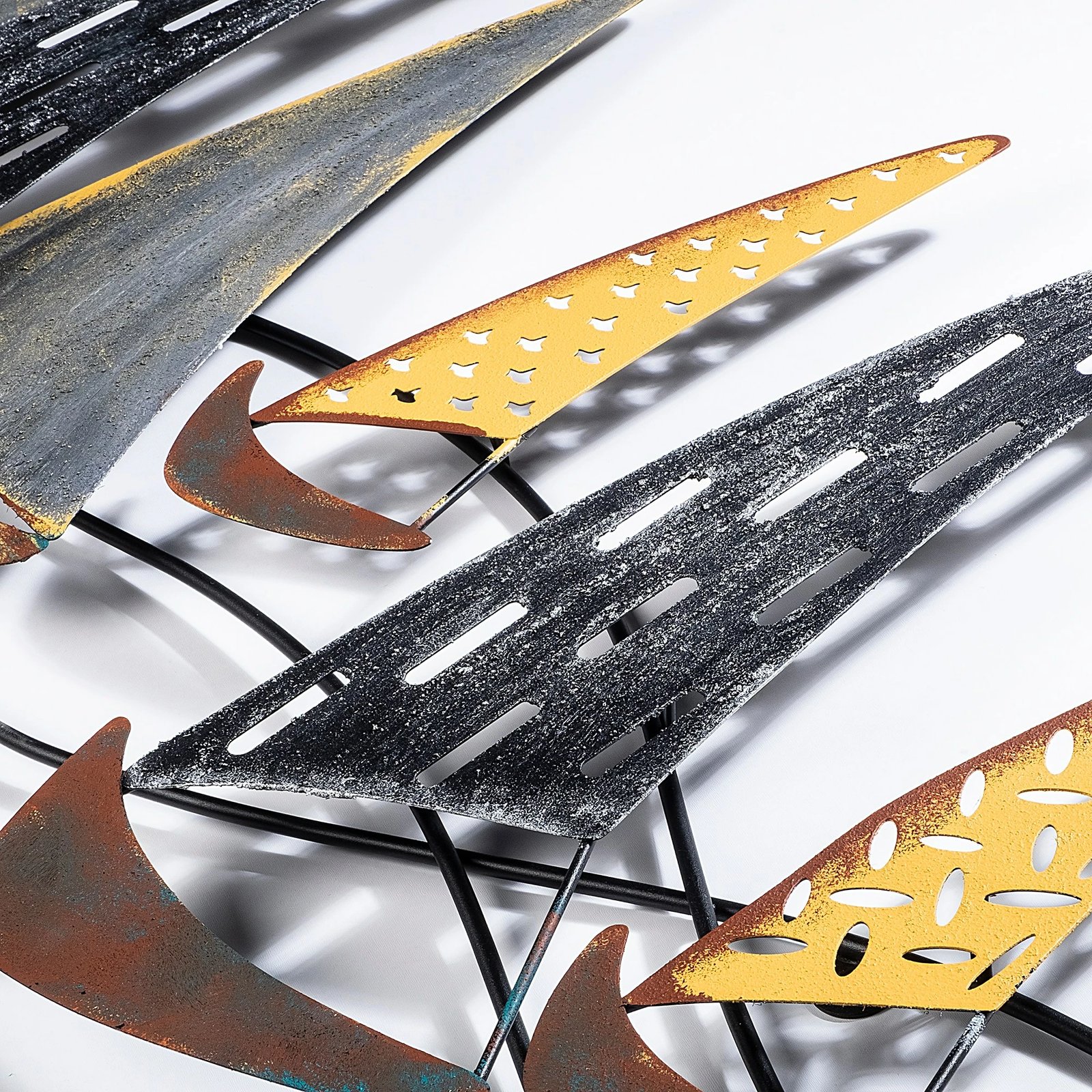 Aksesor dekorativ metalik për mur Wallity, Uskuna 2, shumëngjyrësh, 51x120cm