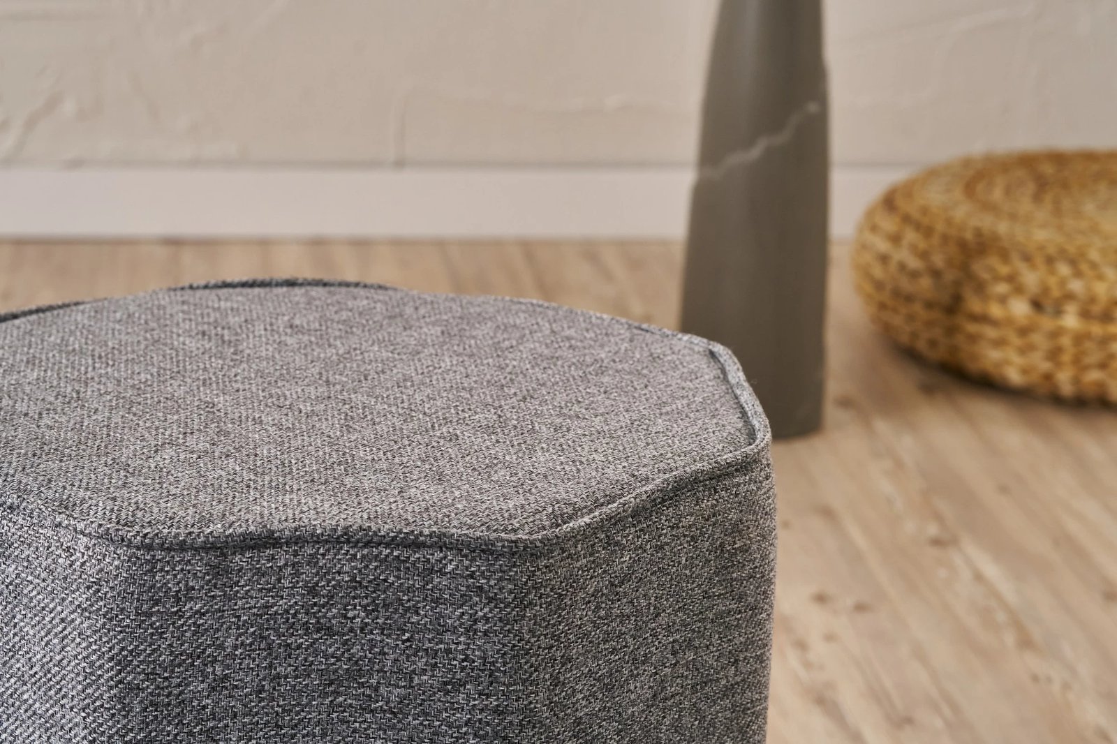 Puf Atelier del Sofa, ngjyrë antracit, İnözü