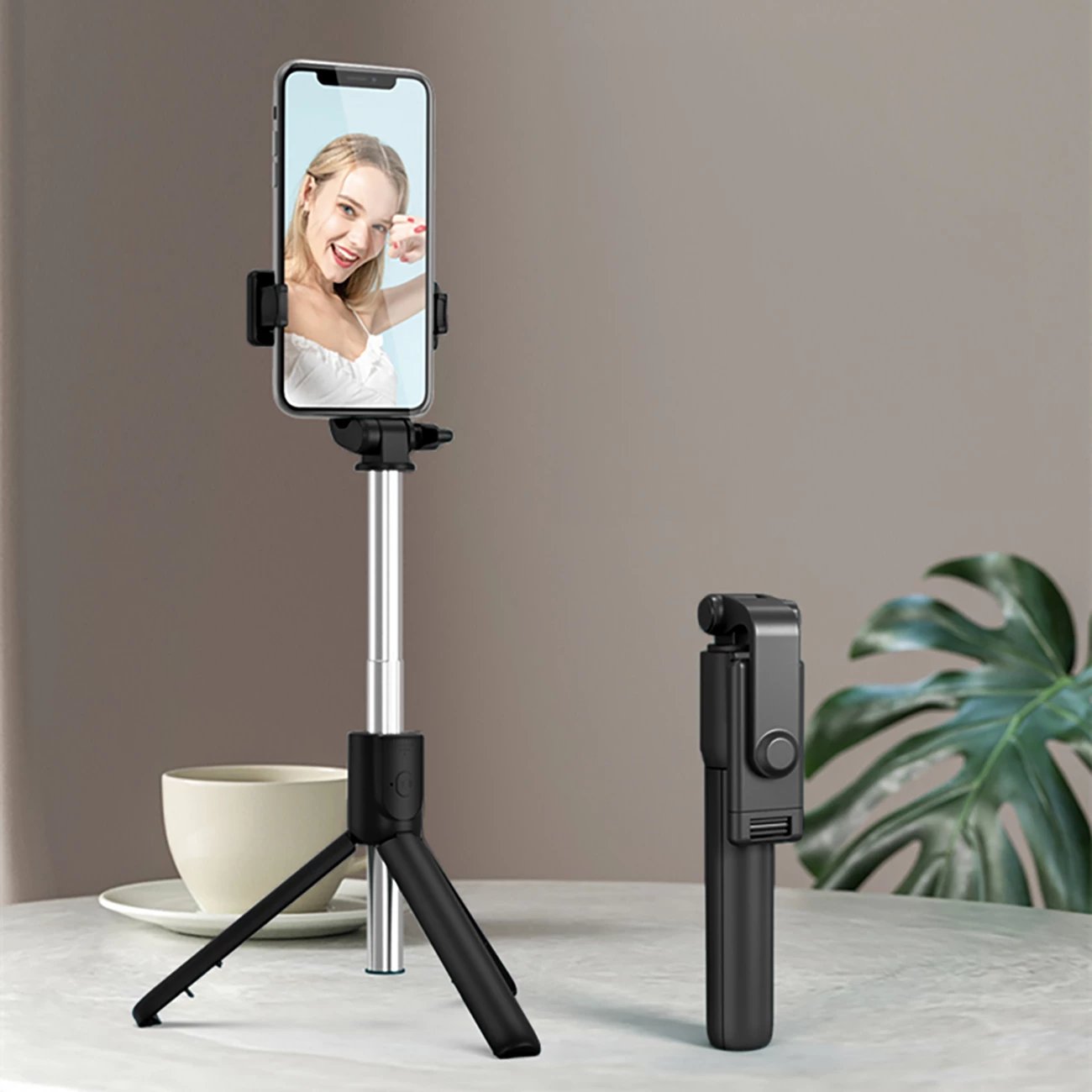 Selfie stick Hurtel WRY1S me tripod, për telefon, 67 cm, e zezë