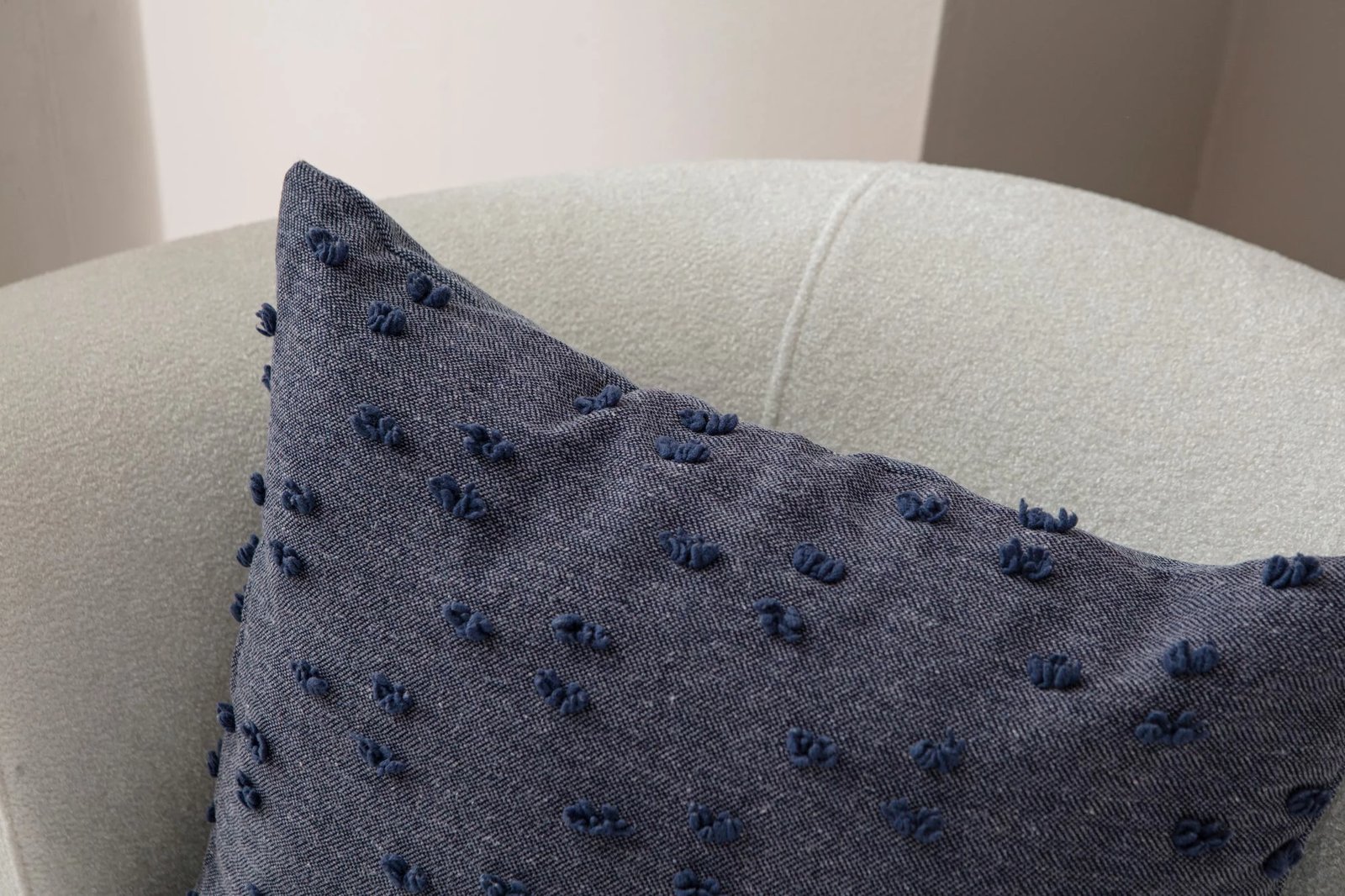 Jastëk mbulesë, ngjyrë kaltër, Evila Originals, Tuffet - Blue v7, 43x43cm Jastëk mbulesë, ngjyrë kaltër, Evila Originals, Tuffet - Blue v7, 43x43cm