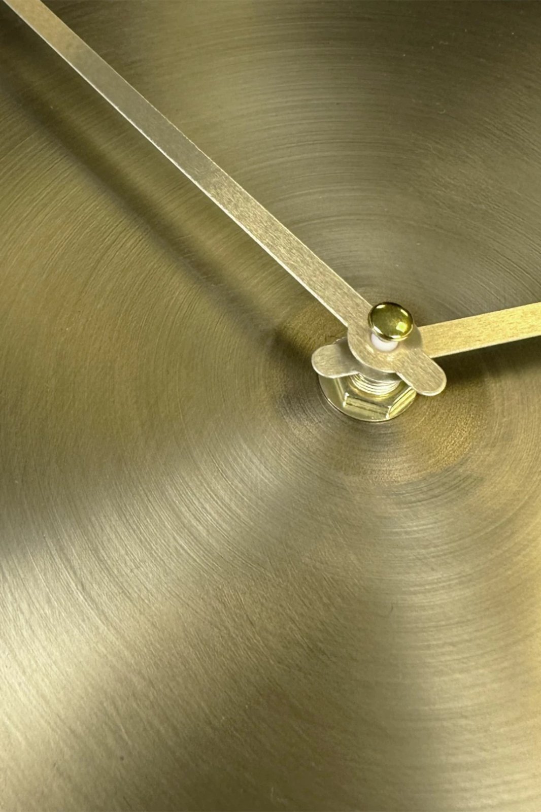 Orë muri dekorative metalike Wallity, ngjyrë ari, 30cm