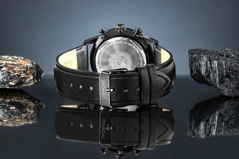 Orë dore për meshkuj Giewont, e zezë