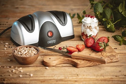 Mprehës elektrik thikash, Adler Camry, CR 4469, 2 faza, 40-60W, kënd udhëzues, këmbë antirrëshqitëse, argjendtë/zi