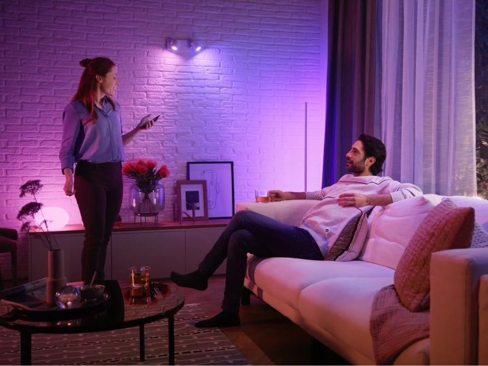 Dritë LED Philips Hue GU10, Smart, Ndryshim ngjyrash, E bardhë