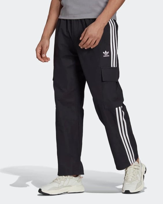 Trenerka të poshtme për meshkuj Adidas , të zeza