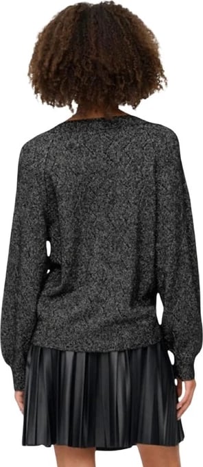 Xhemper femra Jacqueline De Yong, i zi