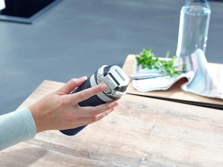 Gotë termike Leifheit 3247, 350 ml, inox, e zezë/blu Gotë termike Leifheit 3247, 350 ml, inox, e zezë/blu