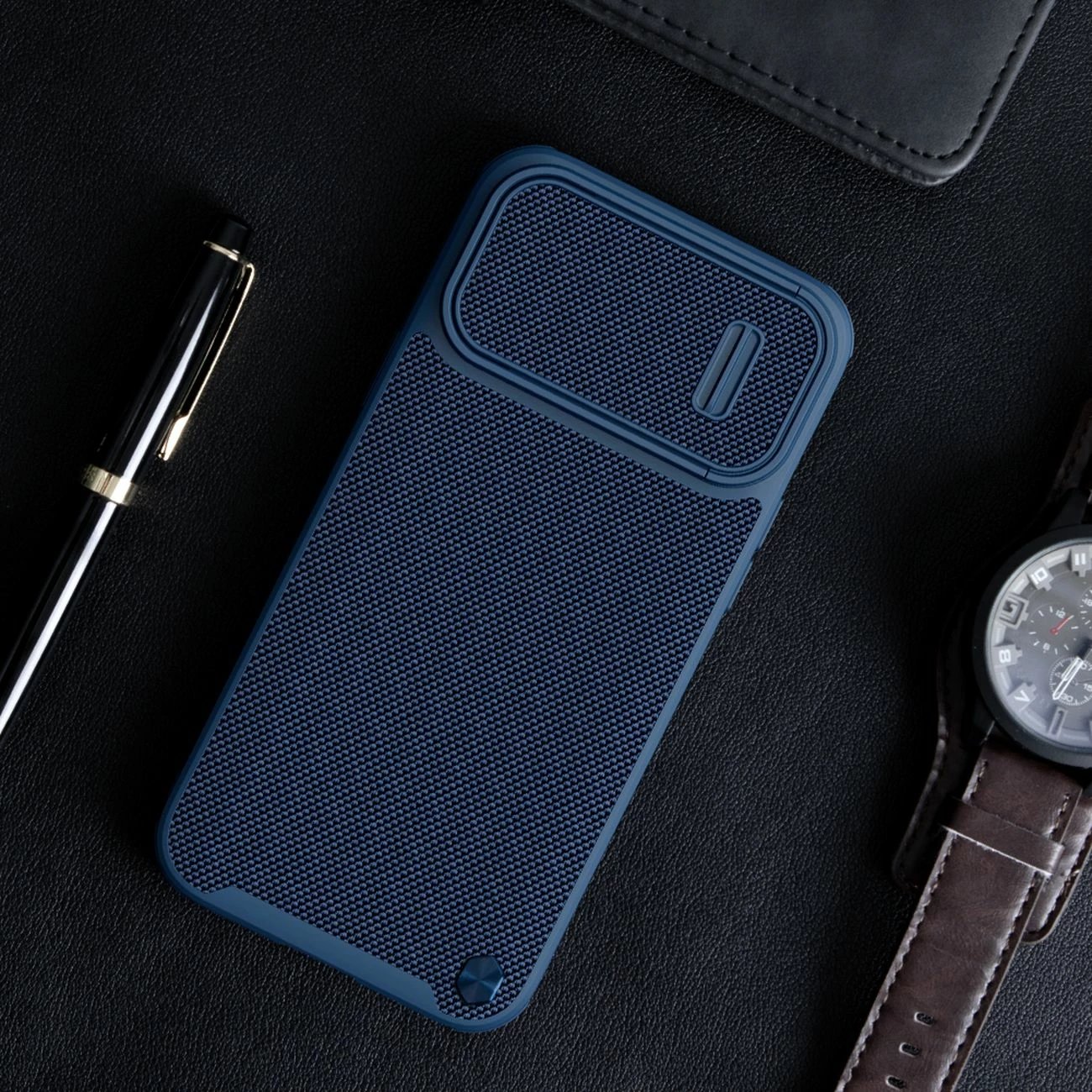 Mbështjellës Nillkin Textured S Case për iPhone 14, me kapak kamere, e gjelbër