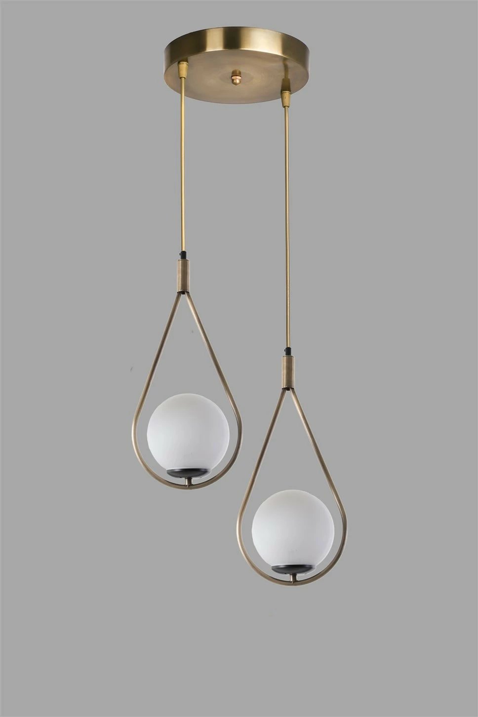 Llambë tavani Opviq Damla, 2 drita, xham i bardhë, bakër i vjetër