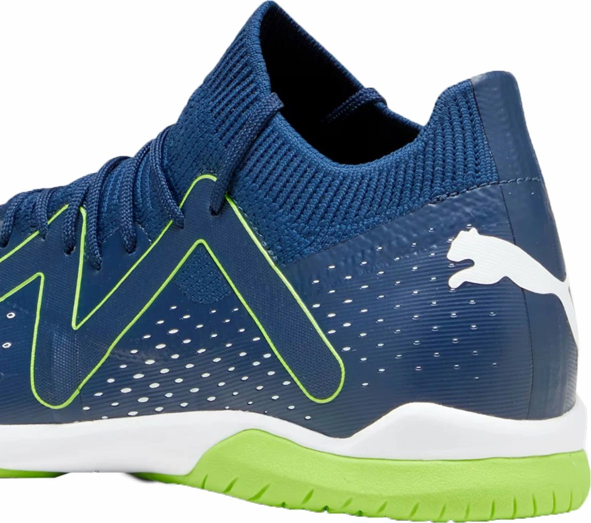 Atlete futbolli për meshkuj Puma, të zeza