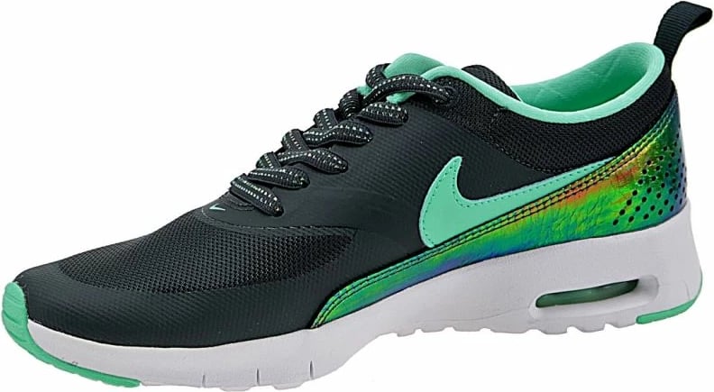 Atlete për femra Nike, të zeza