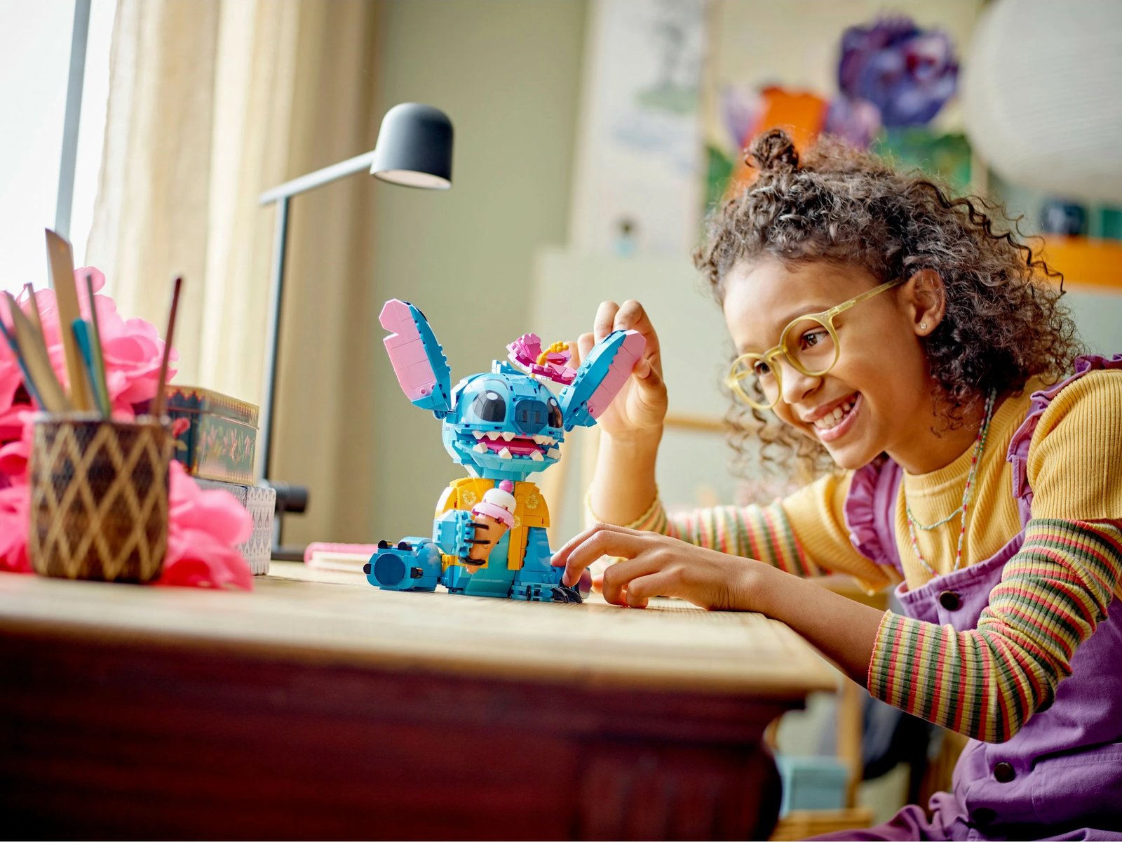 Set ndërtimi LEGO Stitch, 9 vjeç e lart, Plastikë, 730 pjesë, shumëngjyrësh Set ndërtimi LEGO Stitch, 9 vjeç e lart, Plastikë, 730 pjesë, shumëngjyrësh