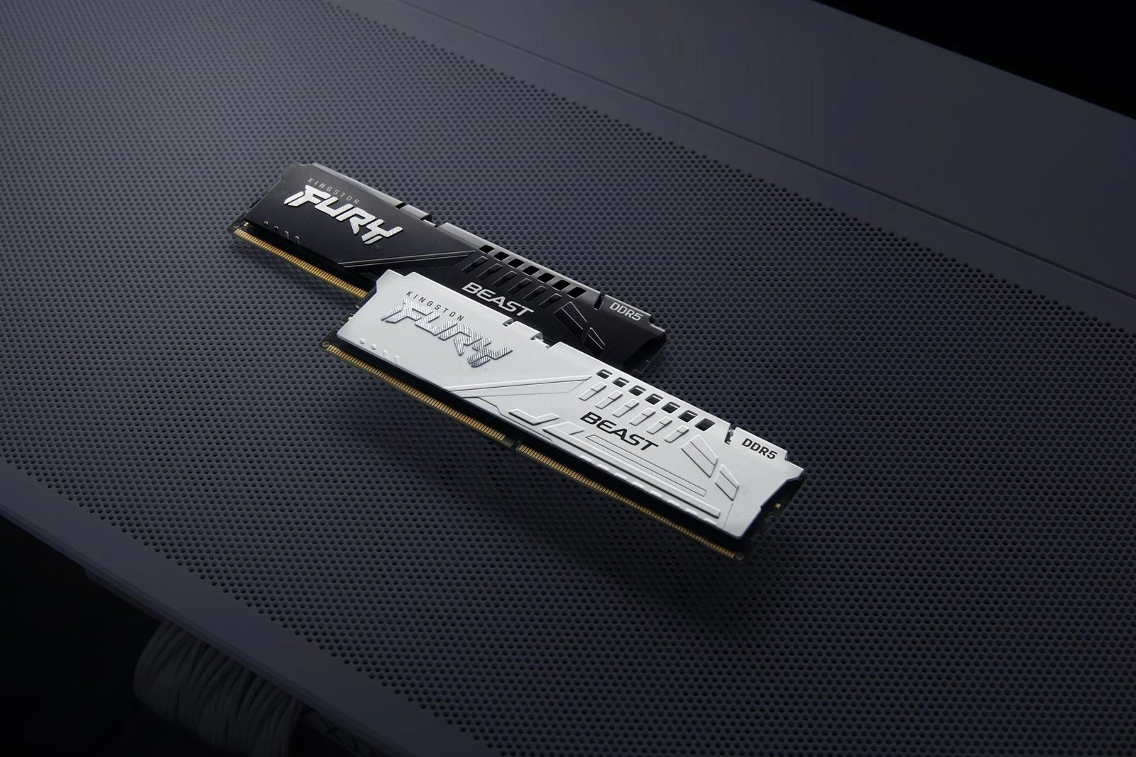  Memorie RAM  Kingston FURY Beast, 5600MT/s DDR5 CL40, 16GB , e zezë