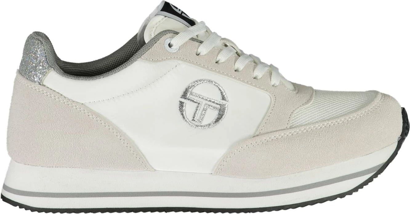 Atlete për femra Sergio Tacchini, të bardha