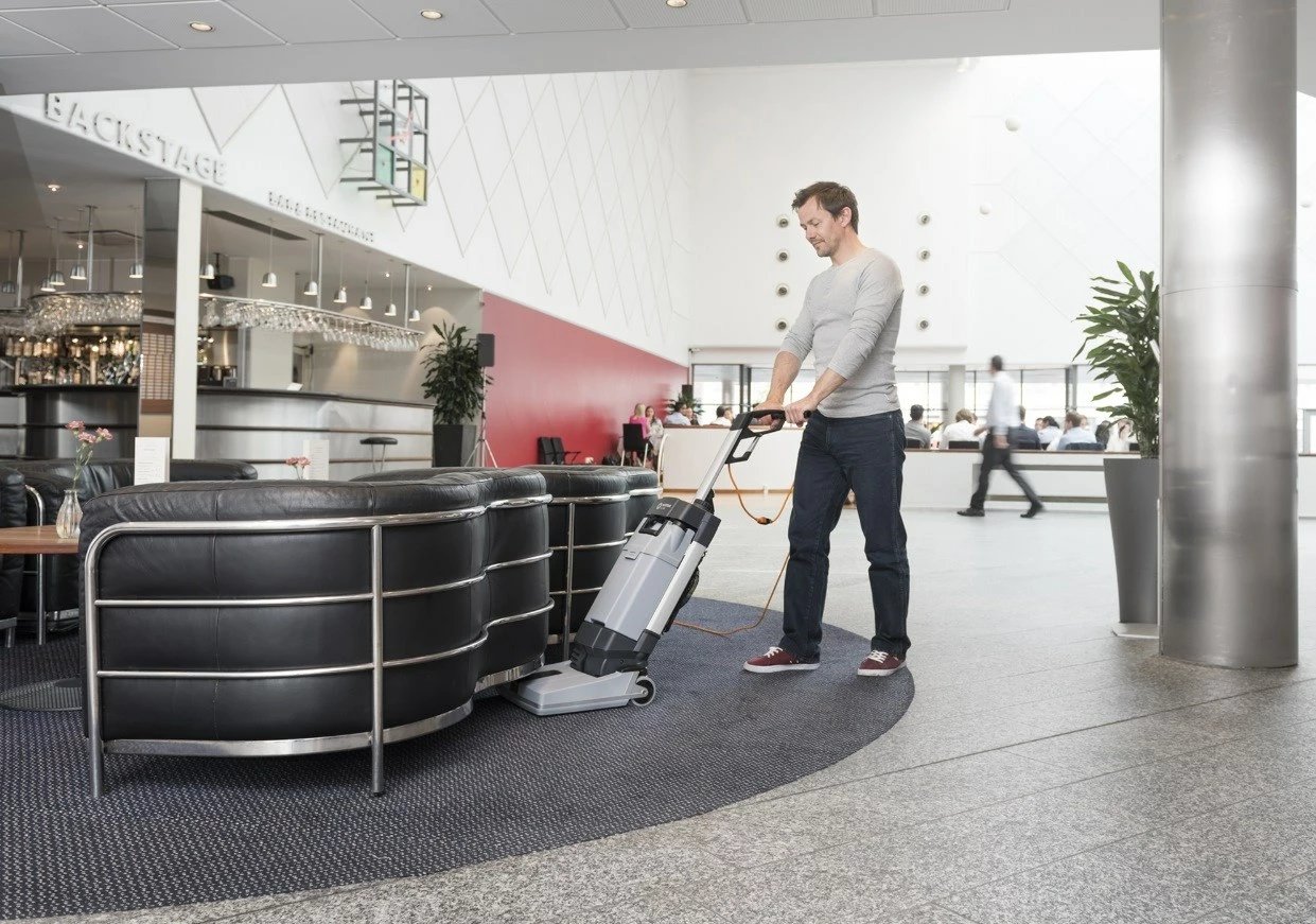 Makinë tharëse automatike Nilfisk SC100, hiri